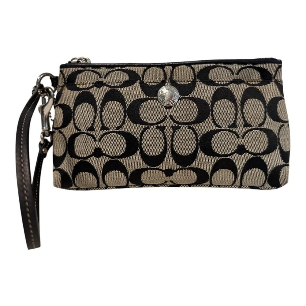 COACH Peyton Go Go Signature Leather Wristlet
